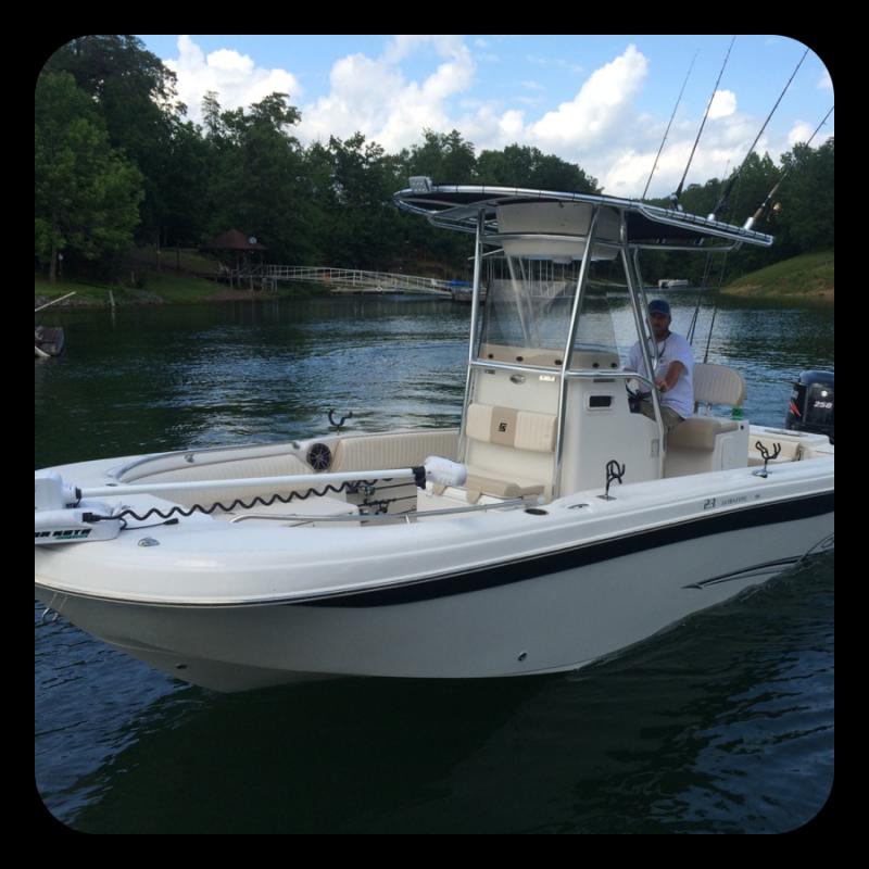 CAROLINA SKIFF ULTRA ELITE SS 23'